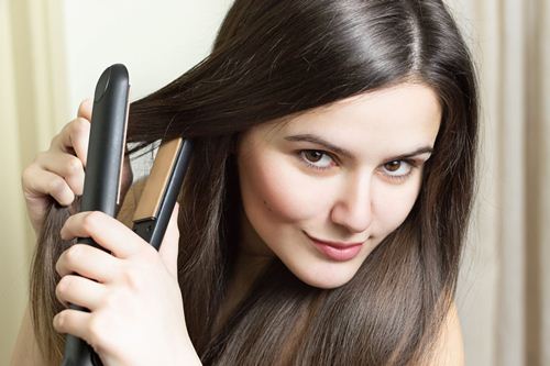 Duỗi tóc tại nhà với những lỗi cơ bản mà bạn nên tránh