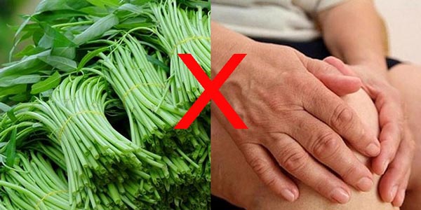 Hãy tránh tuyệt đối ăn rau muống