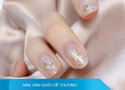 Những mẫu nail phong cách Hàn Quốc đơn giản dễ thương