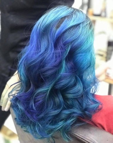 Nhuộm tóc xanh ngọc ombre độc đáo, cá tính