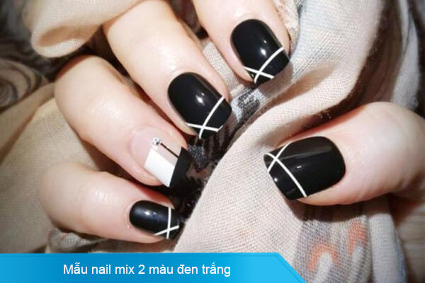 mẫu nail mix 2 màu đen trắng