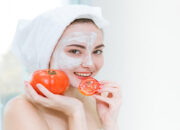 Bỏ túi ngay 9 cách làm trắng da mặt tại nhà bằng cà chua